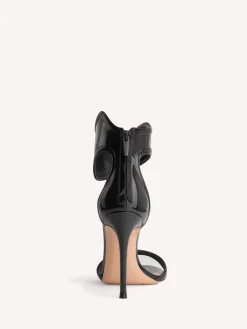Sandals-Gianvito Rossi LUCREZIA BLACK PATENT